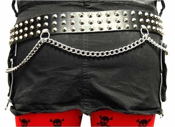 Rivet belt: 3 rows pointed rivets with chain - black