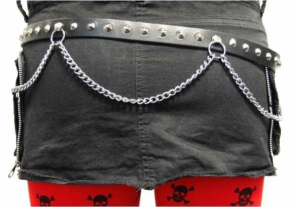 Rivet belt: 1 row pointed rivets with chain - black
